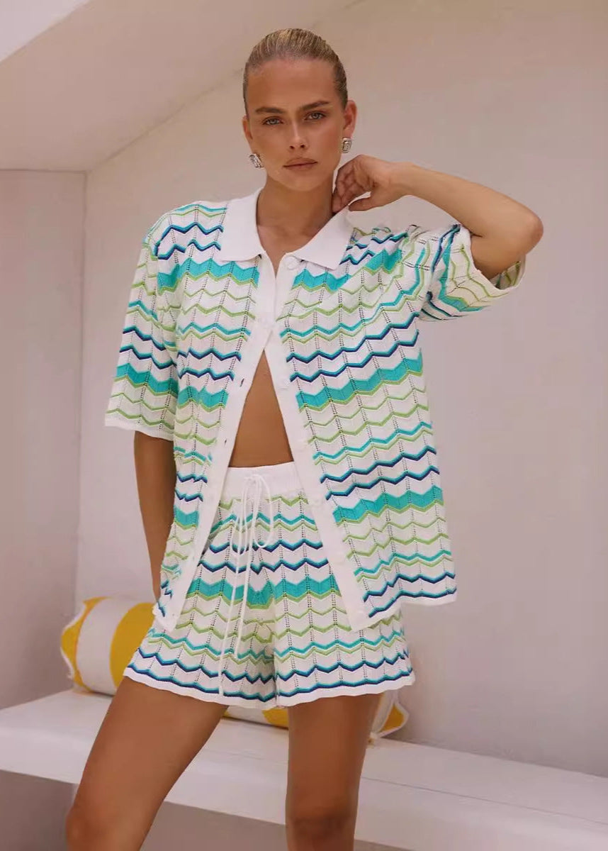 Color-blocking striped knitted short sleeves and shorts
