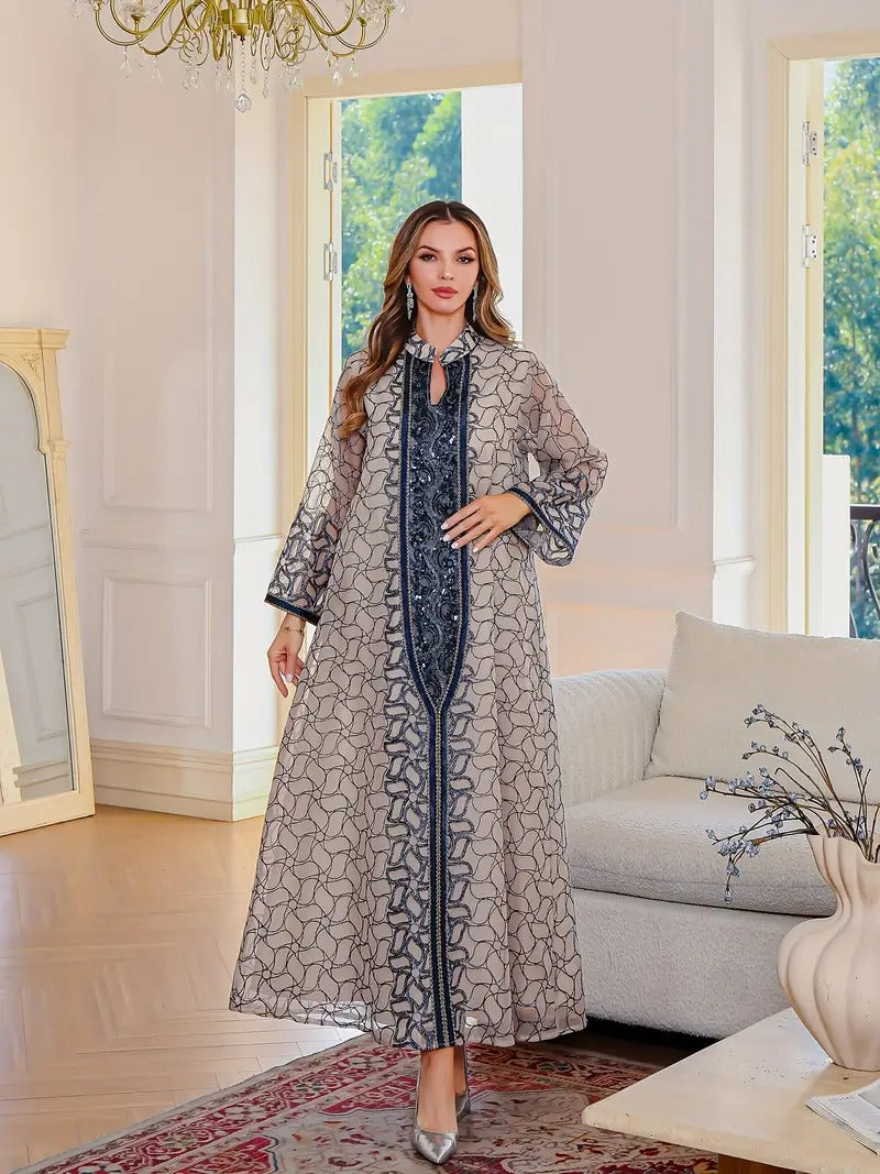 Elegant long-sleeved embroidered abaya