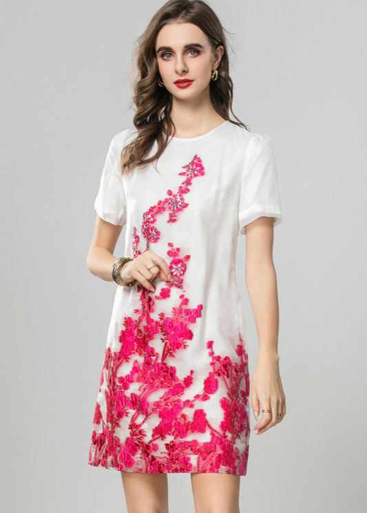 Short-sleeved hip-hugging casual dress