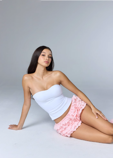 Knitted texture multi-layer ultra-short