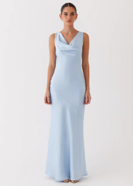 Ladies' body-hugging skirt