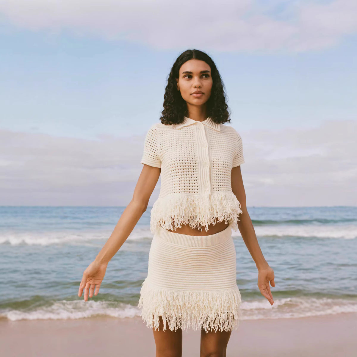 Women's fringed checkered hollowed-out knitted fabric