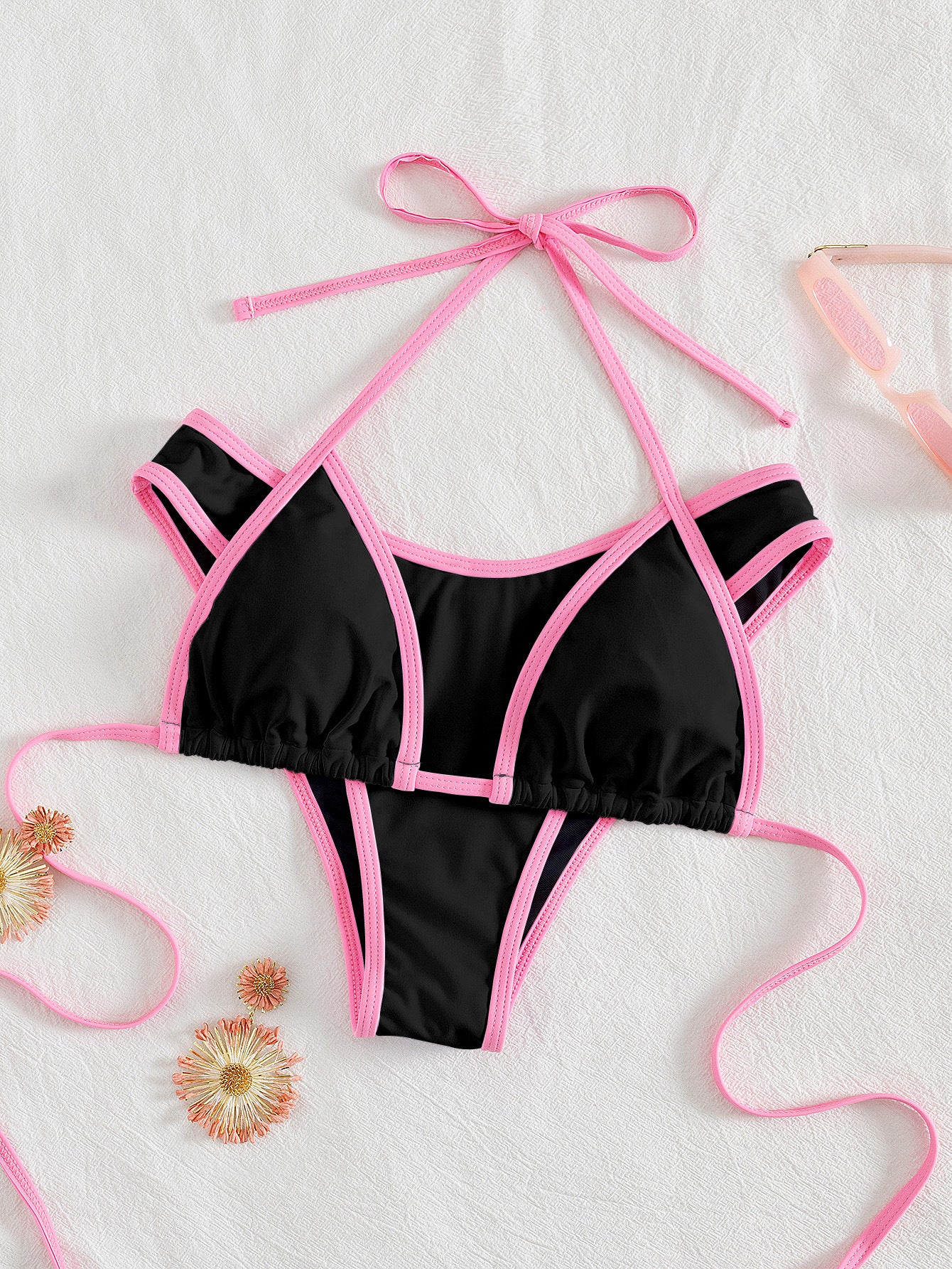 Two-tone off-the-neck bikini