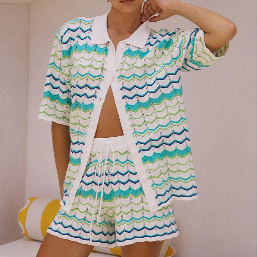 Color-blocking striped knitted short sleeves and shorts